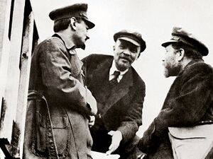Lenin vladimir 1919.jpg