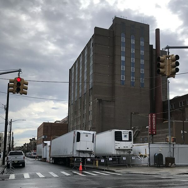 File:Mortuary Trucks in New York City by Archer West.jpg
