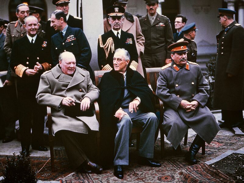File:Yalta Conference 1945 Churchill, Stalin, Roosevelt (cropped 4-3).jpg